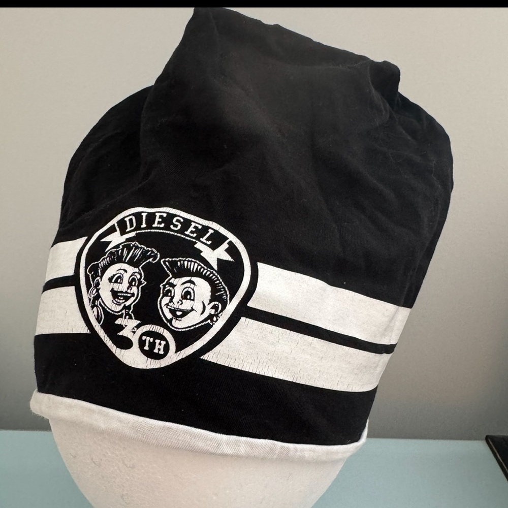 Diesel beanie girls  hat size 111